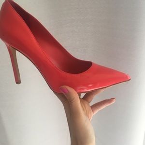 Vince Camuto coral pumps